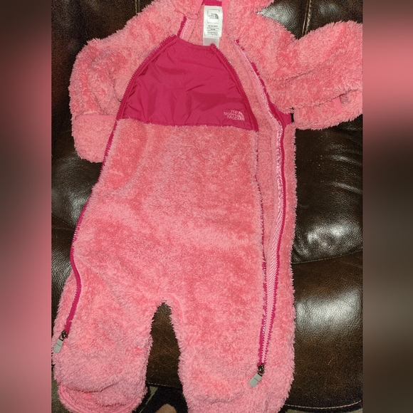 The North Face infant snowsuit - Picture 11 of 13